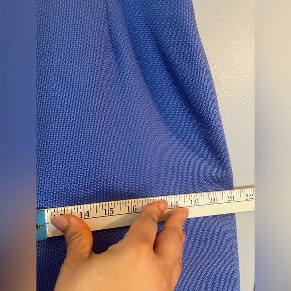 TAHARI Arthur S. Levine Blue Pencil Skirt Size 12 - Picture 10 of 11